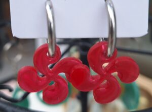 boucles d'oreilles croix basque rouge