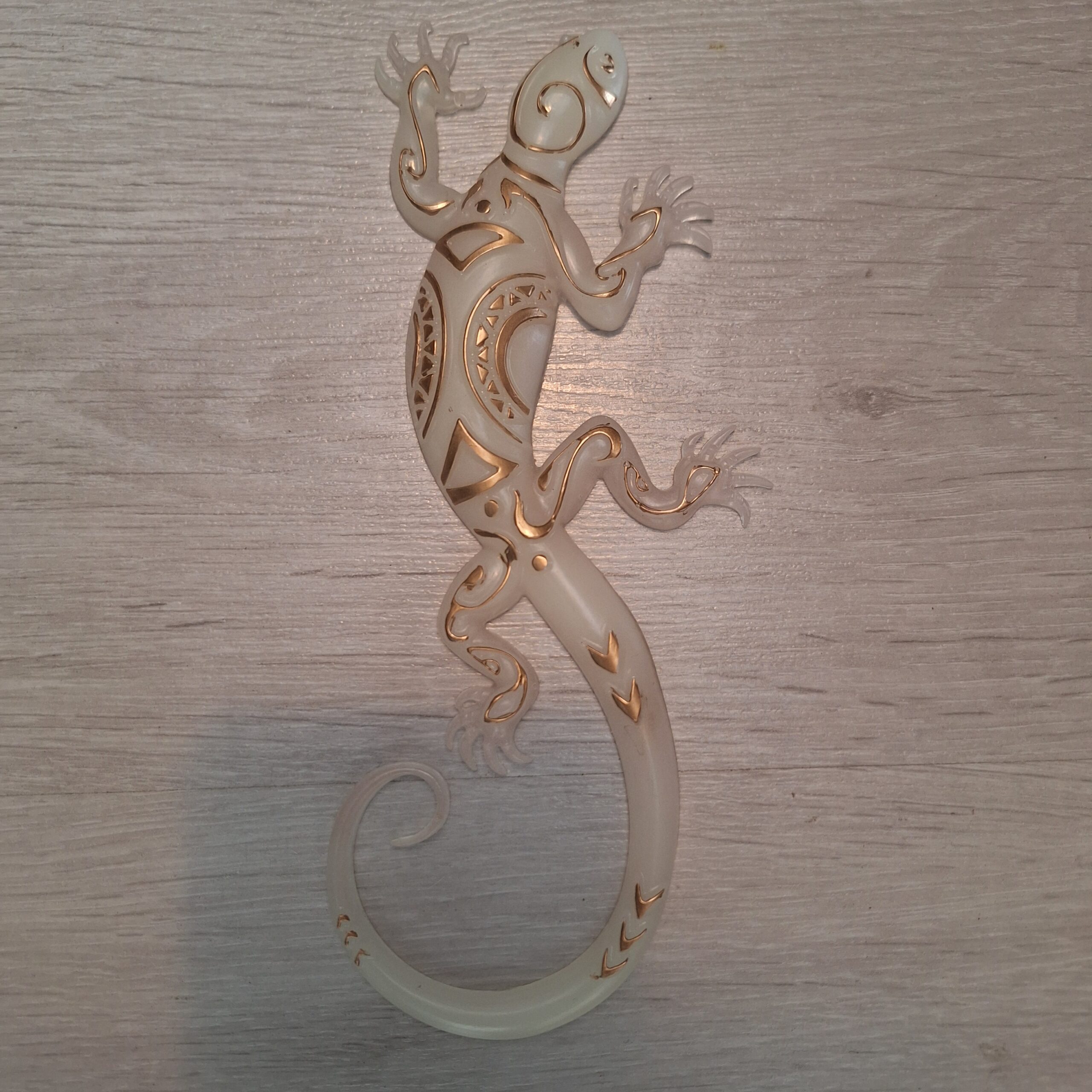 Lézard en résine époxy – Image 4